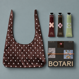 THE TRAVEL SET